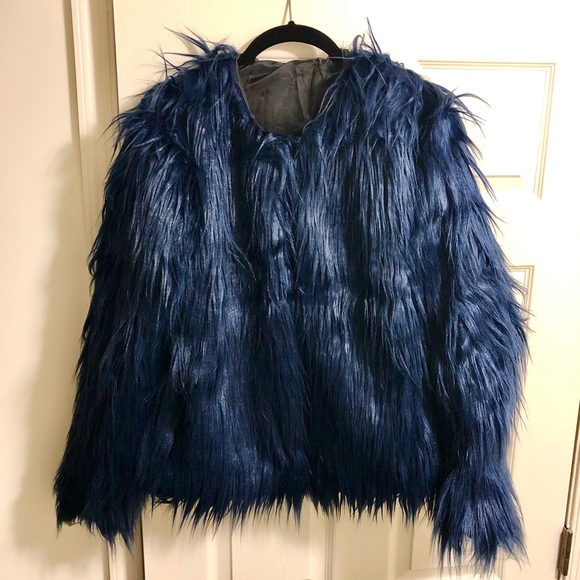 Shag Fur. 💙 - Picture 3 of 3